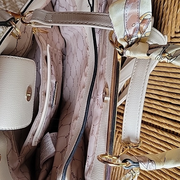 Aldo Lauser Women's Bone Tote - Picture 11 of 16